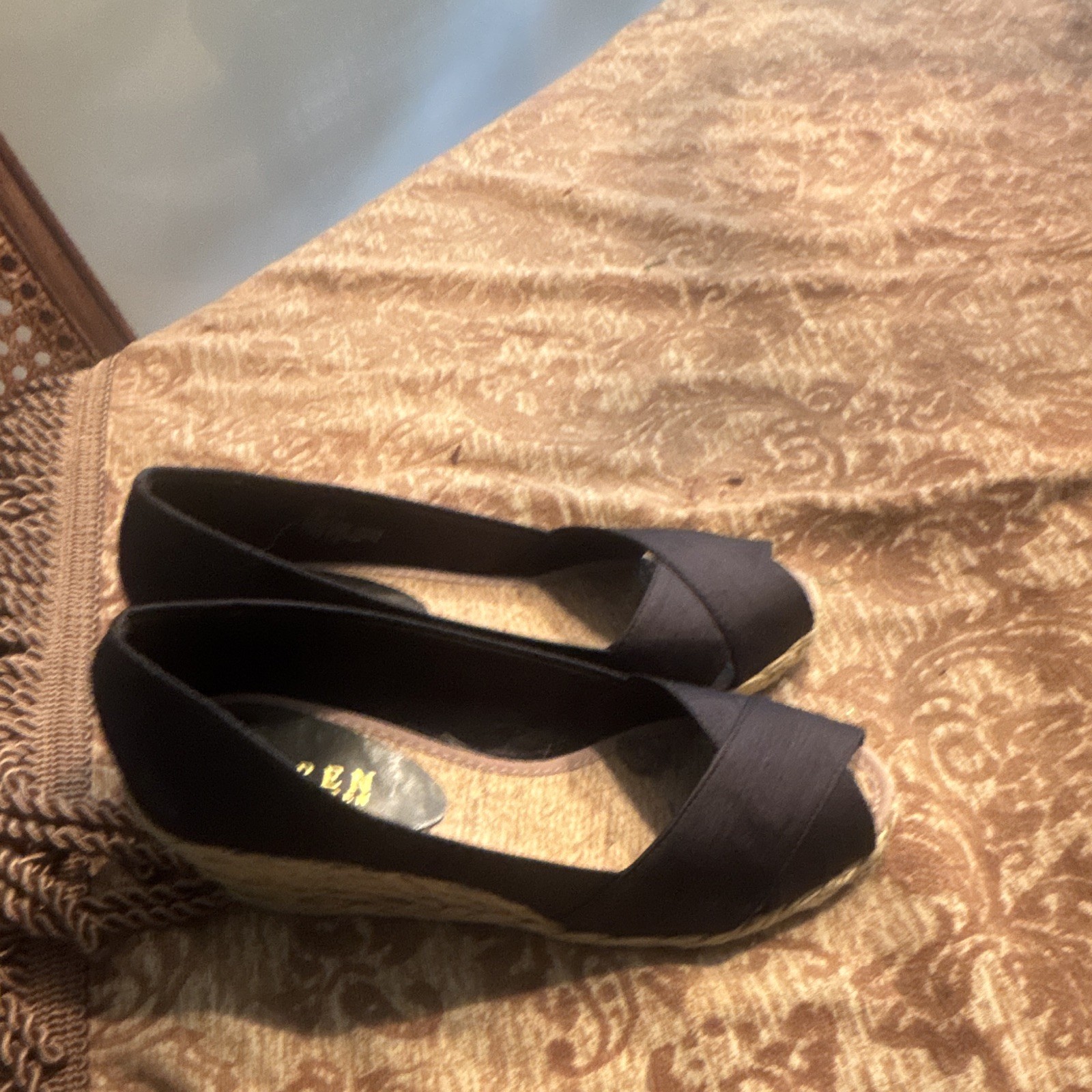 Ralph Lauren Black Leather Peep Toe Wedge Slip-On Heels 6.5B 37.5 Women’s