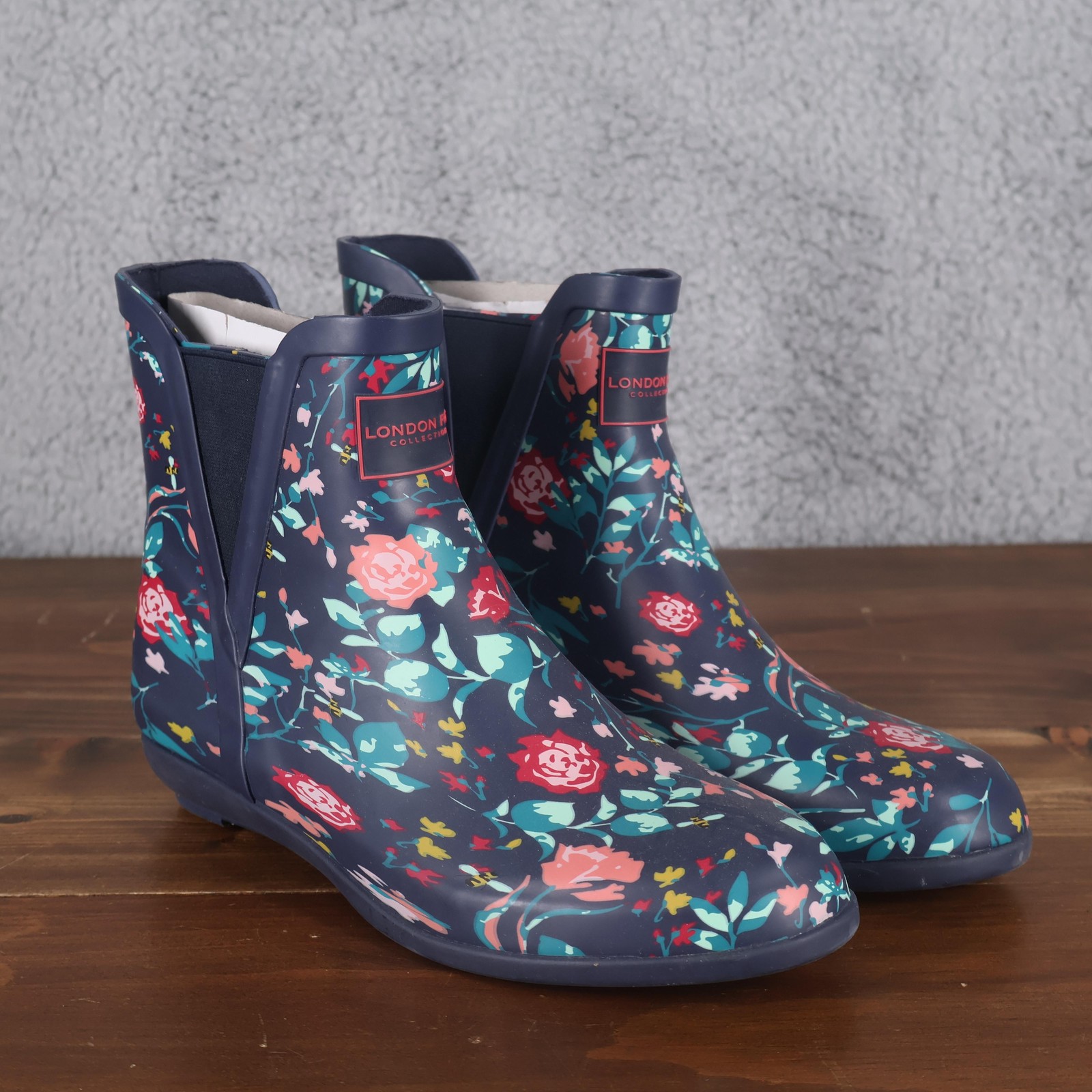 London Fog Boots Women Size 10 Blue Piccadilly Chelsea Rain Waterproof Slip On