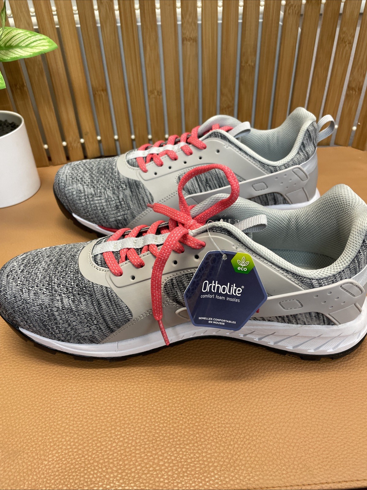Propet Womens Shoes