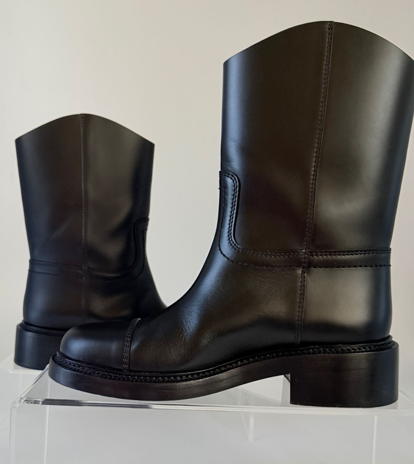 Chanel Black Leather Moto Boots Size 39 EU SKU G46589 Worn Once Indoors Pristine