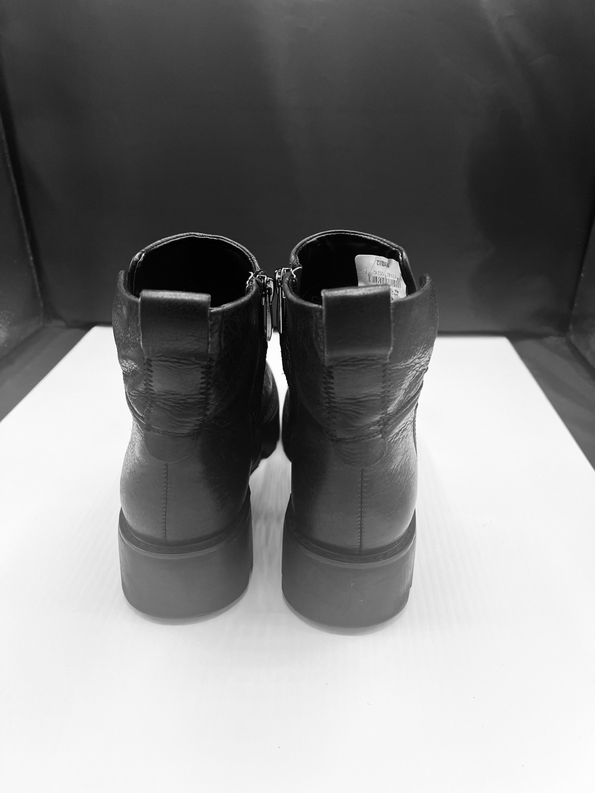 Franco Sarto Billie Black Leather Lug Sole Ankle Boots Women’s 7.5 Zip Comfort