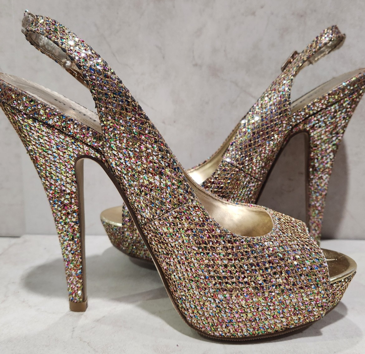 MADDEN GIRL JASSPERR GOLD Multi Sparkly Platform Stilleto 4 INCH Heels Size 7