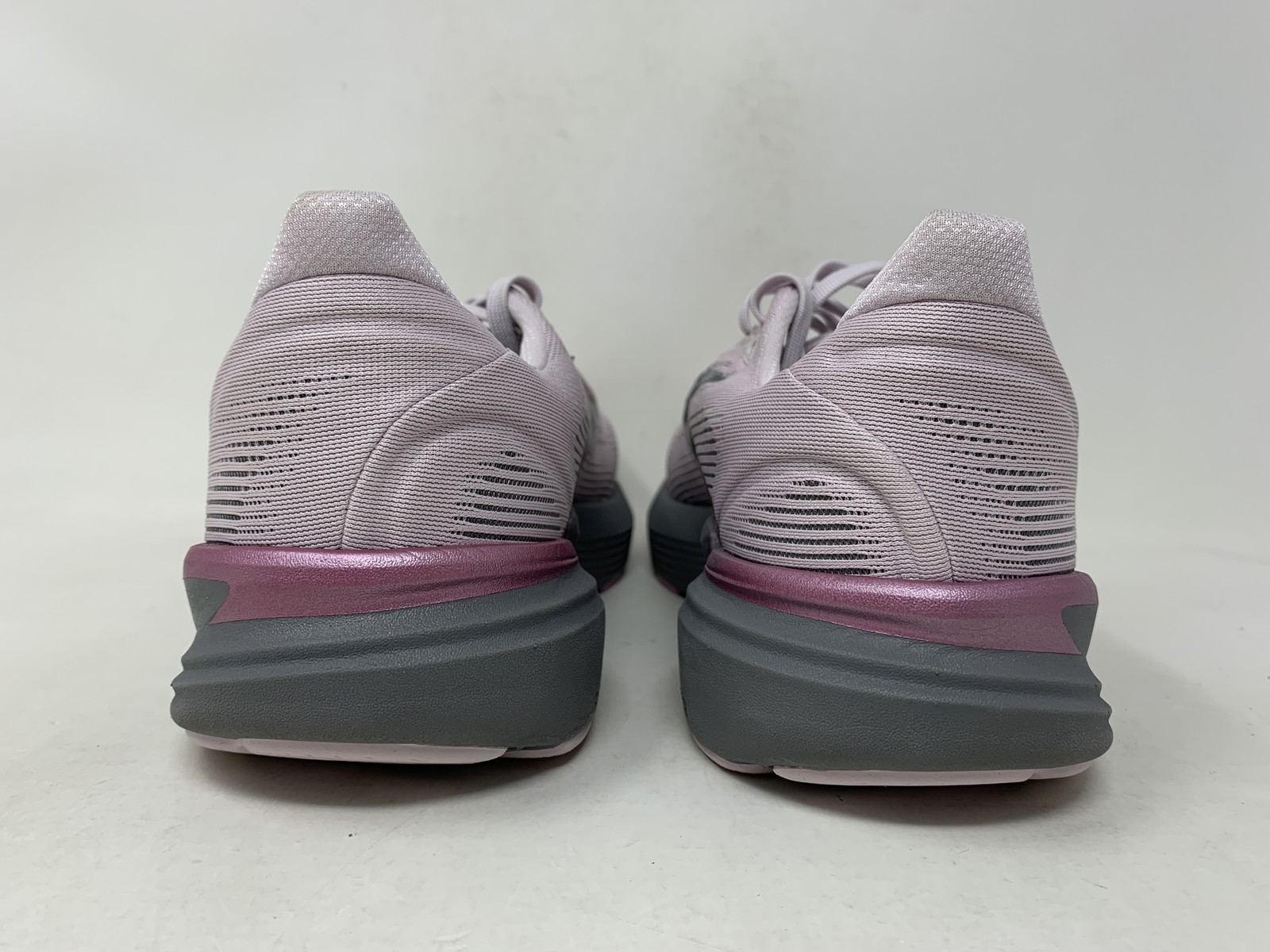Women’s Brooks Revel 8, Mauve/Ebony/pink, 9 B Medium US