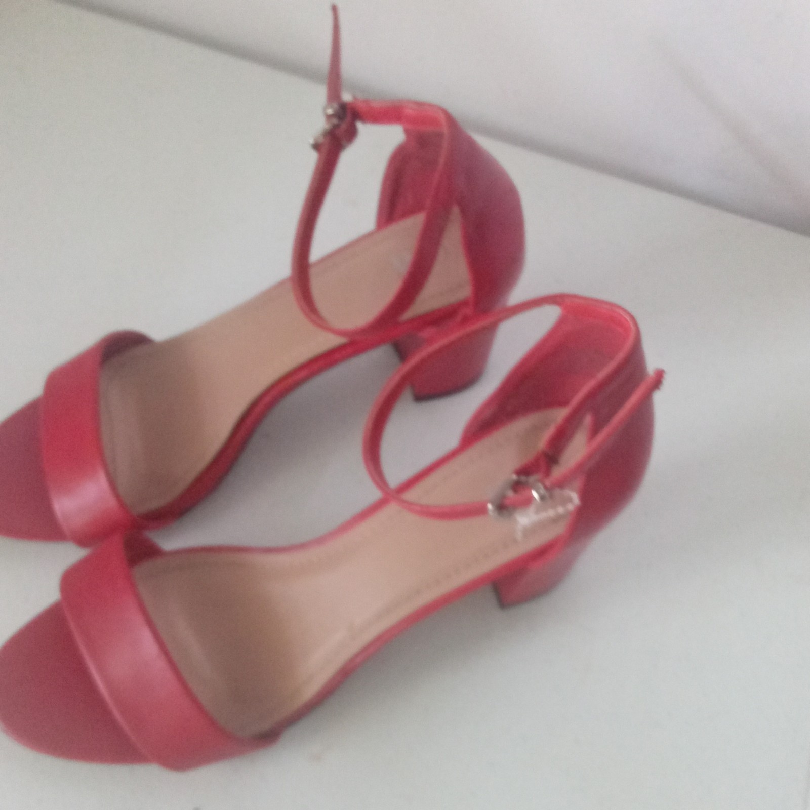 Chinese Laundry Women’s Red Strappy Open Toe Ankle Strap Block Heel 10