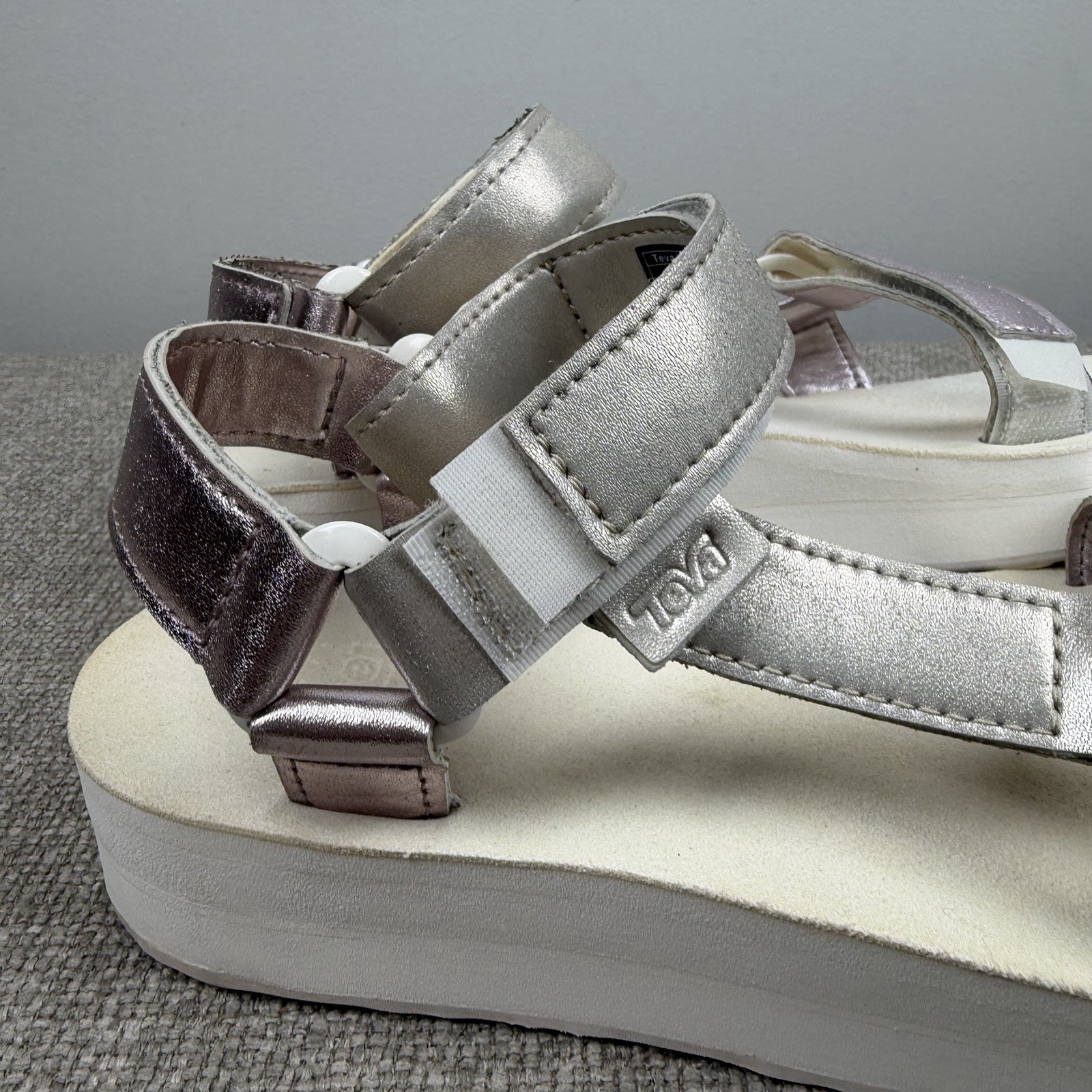 Women’s Teva Midform Universal Shimmer Sandal White Metallic Pearl Multi Size 7