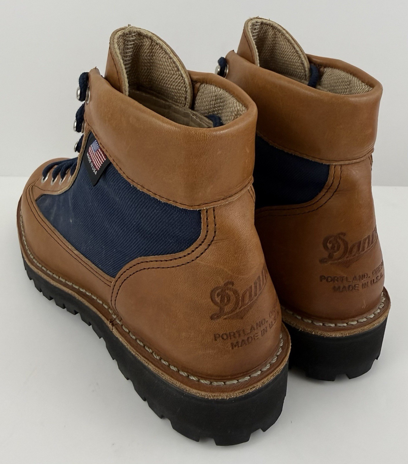 Danner Light Cascade Tan/Blue Hiking Boots Made USA Women’s Size 7