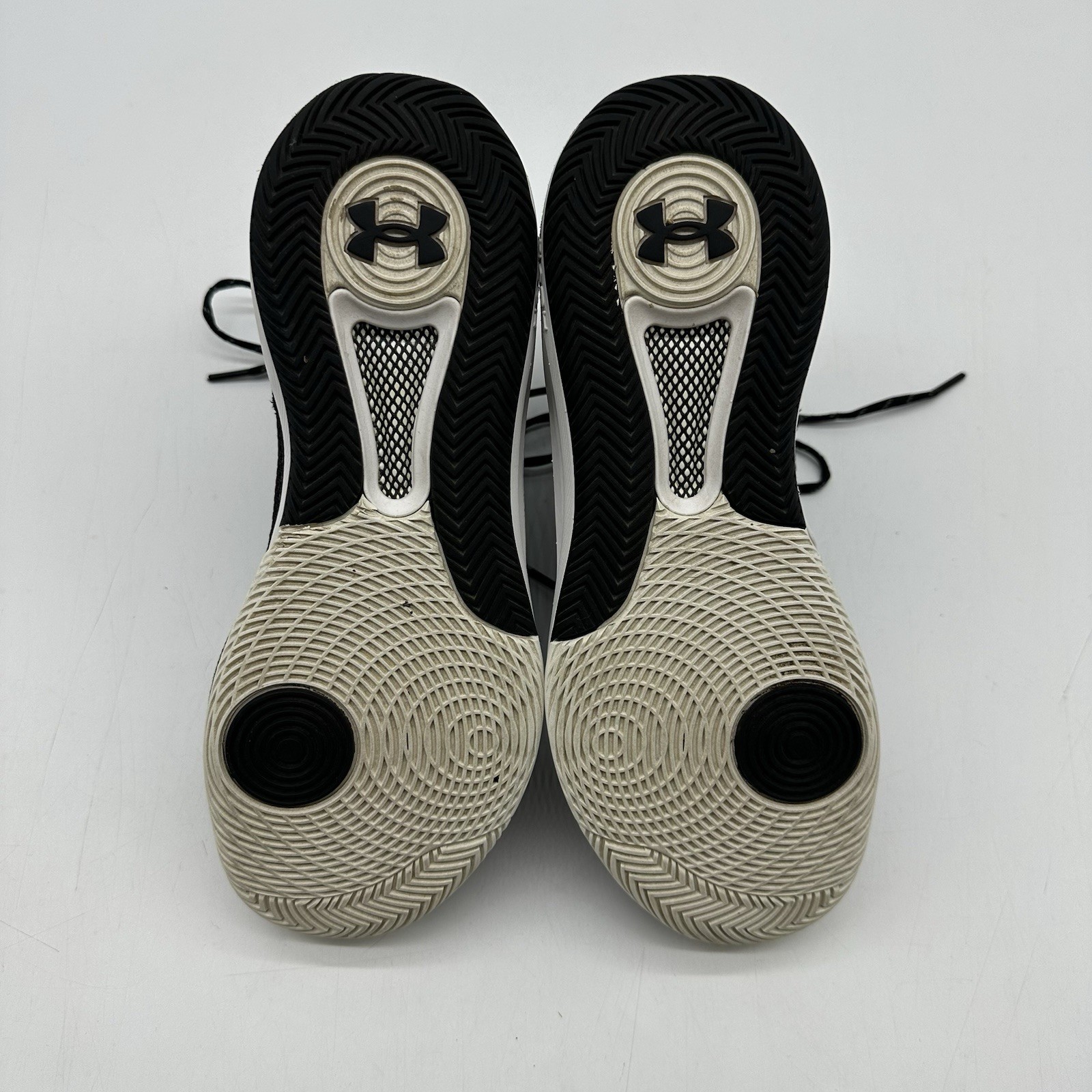 Under Armour Hovr Highlight Ace Black White Volleyball Shoes Women’s Size 11