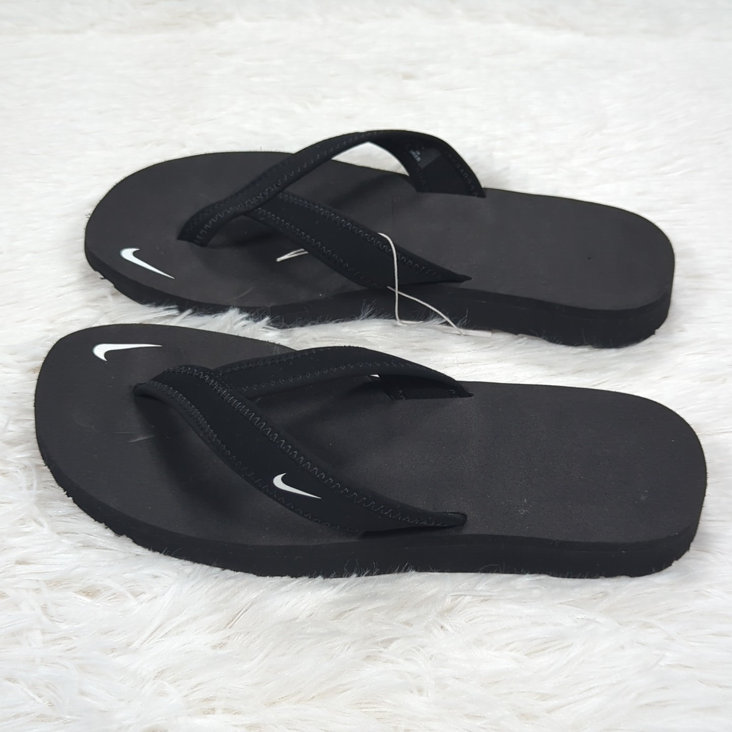 Womens Nike Celso Girl Flip Flop Sandals Black/White Size 5 7 8 314870-011
