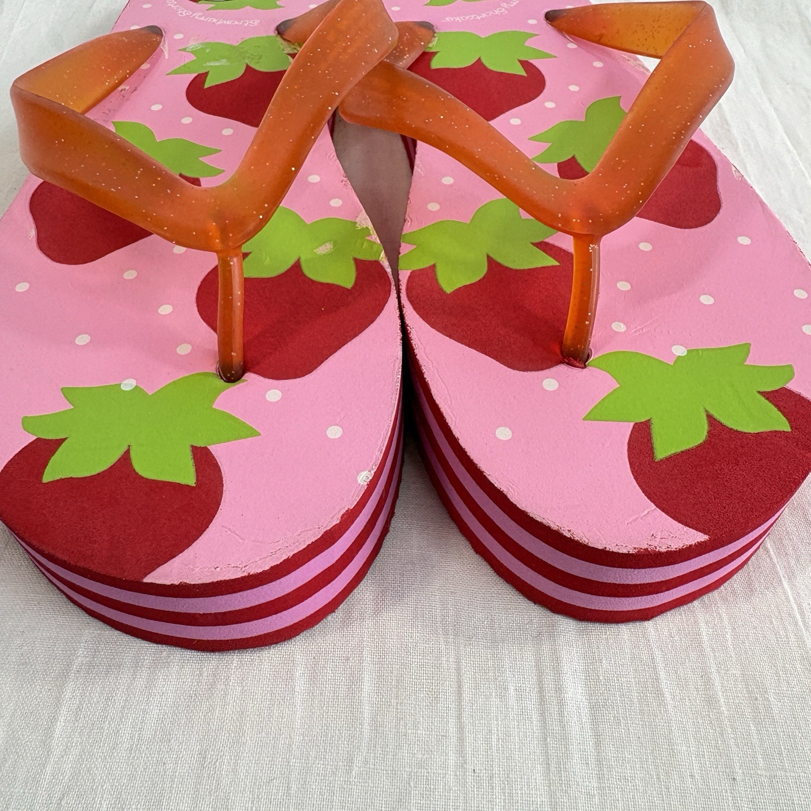 Vintage 2004 Strawberry Shortcake Flip Flops New Size M9/10
