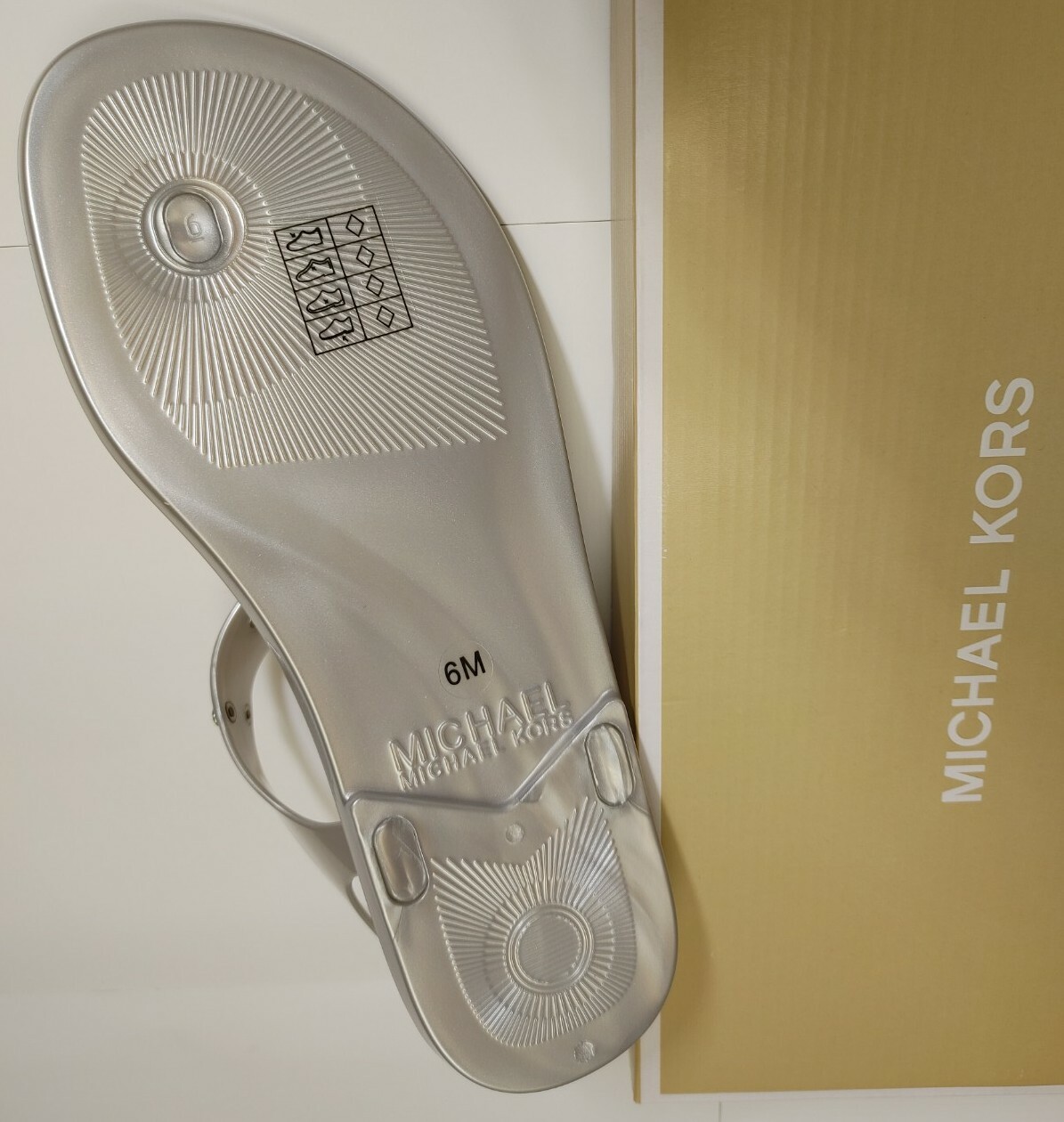 MICHAEL KORS Jelly Thong Sandal MK logo Plate CHOOSE COLOR & SIZE brand new PVC