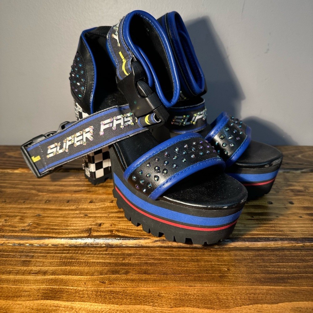 DOLLSKILL FINISH FIRST MOTO HEELS 7M