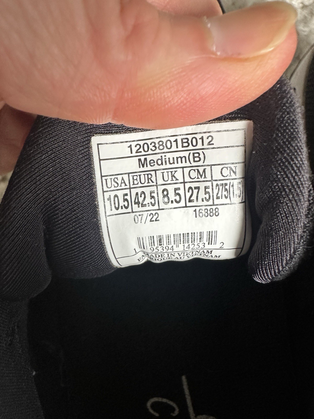 BROOKS Ghost 15 Black & White Cushion Running Shoes Sneakers Women’s Size 10.5