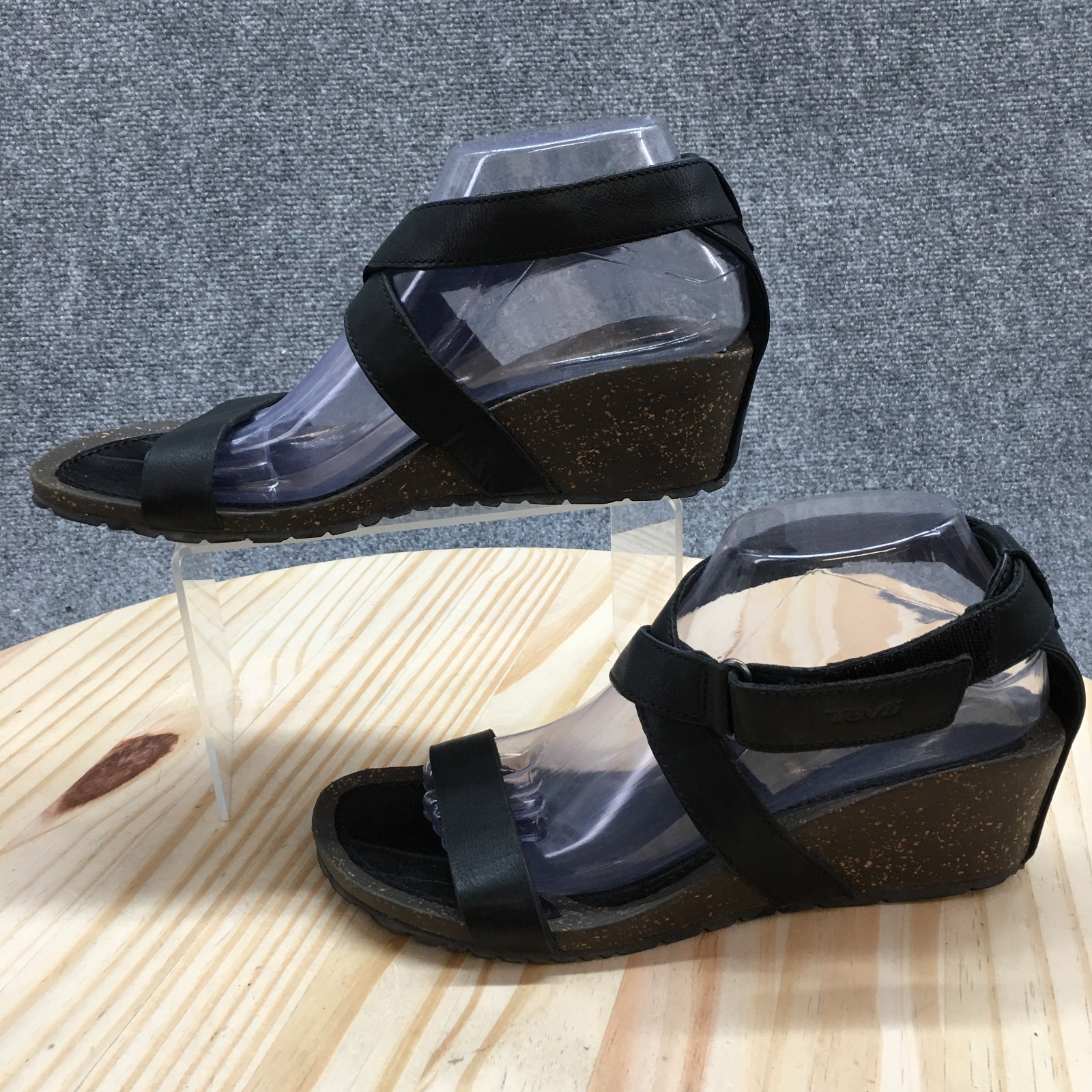 Teva Sandals Womens 9 M Strappy Black Leather Slip On Open Toe Wedge 1007732