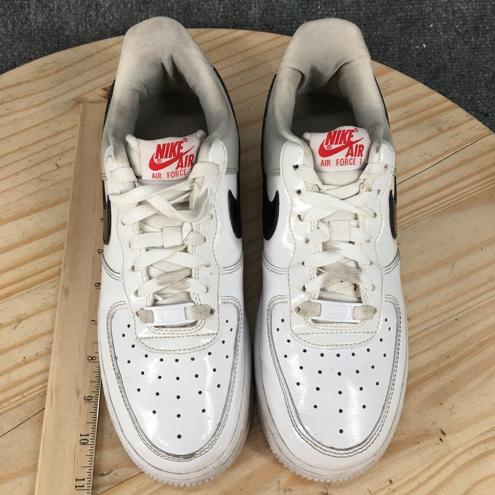 Nike Air Force 1 07 Essential Shoes Womens 8 Low Top Sneakers Black White Red