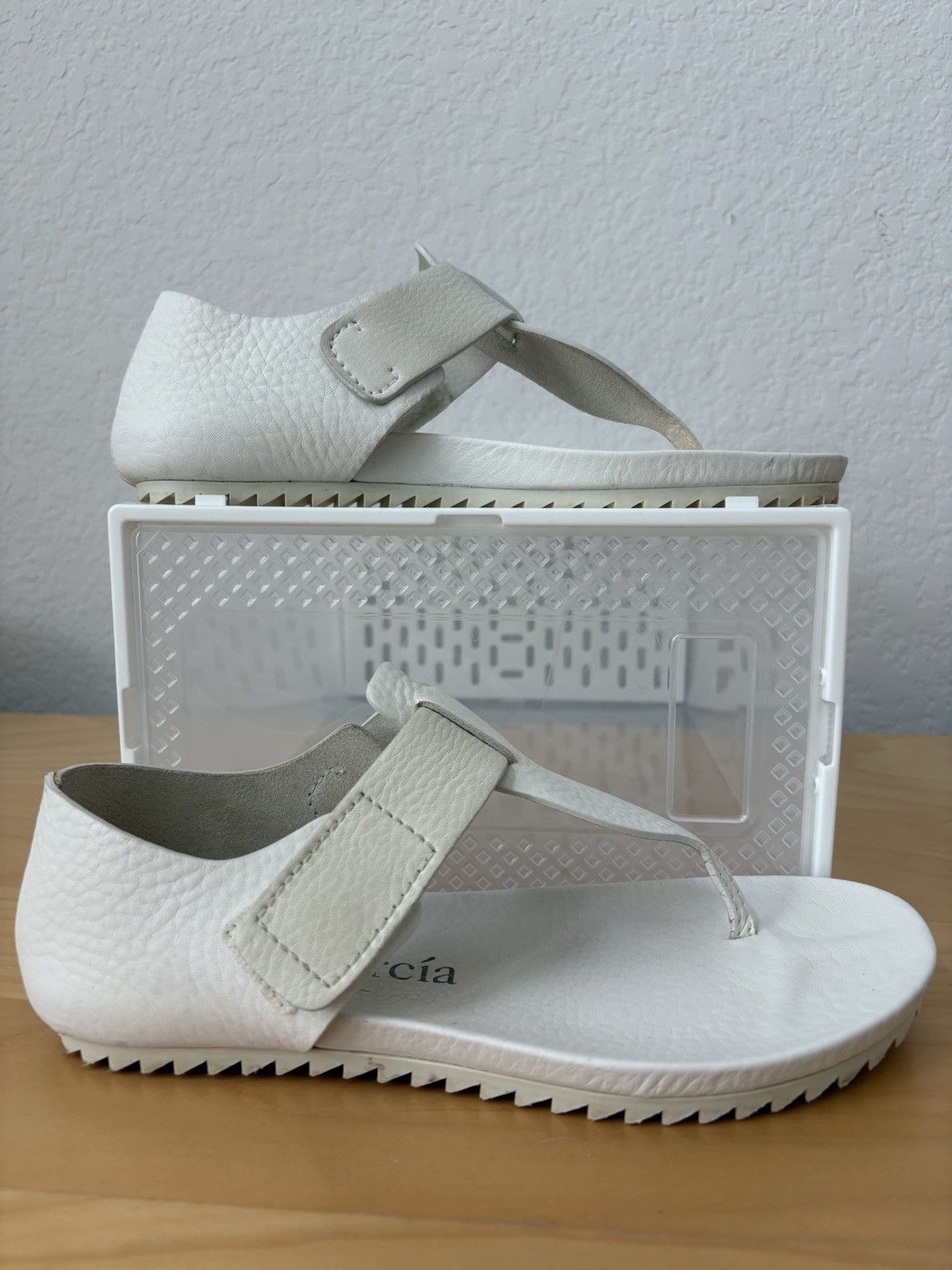 Pedro Garcia Jacqui Leather Thong Sandal White Women’s 6.5/36.5 Minimalist Chic