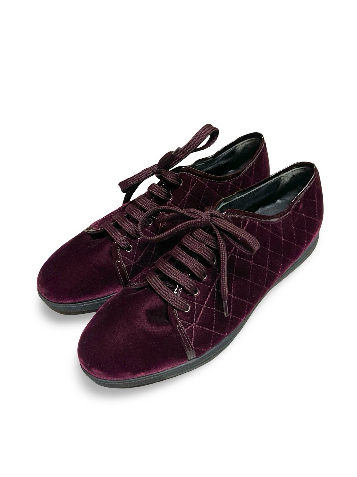 AQUATALIA Glenda Velvet Oxfords Womens 8.5 Burgundy Soft Quilted Lace Up Flats
