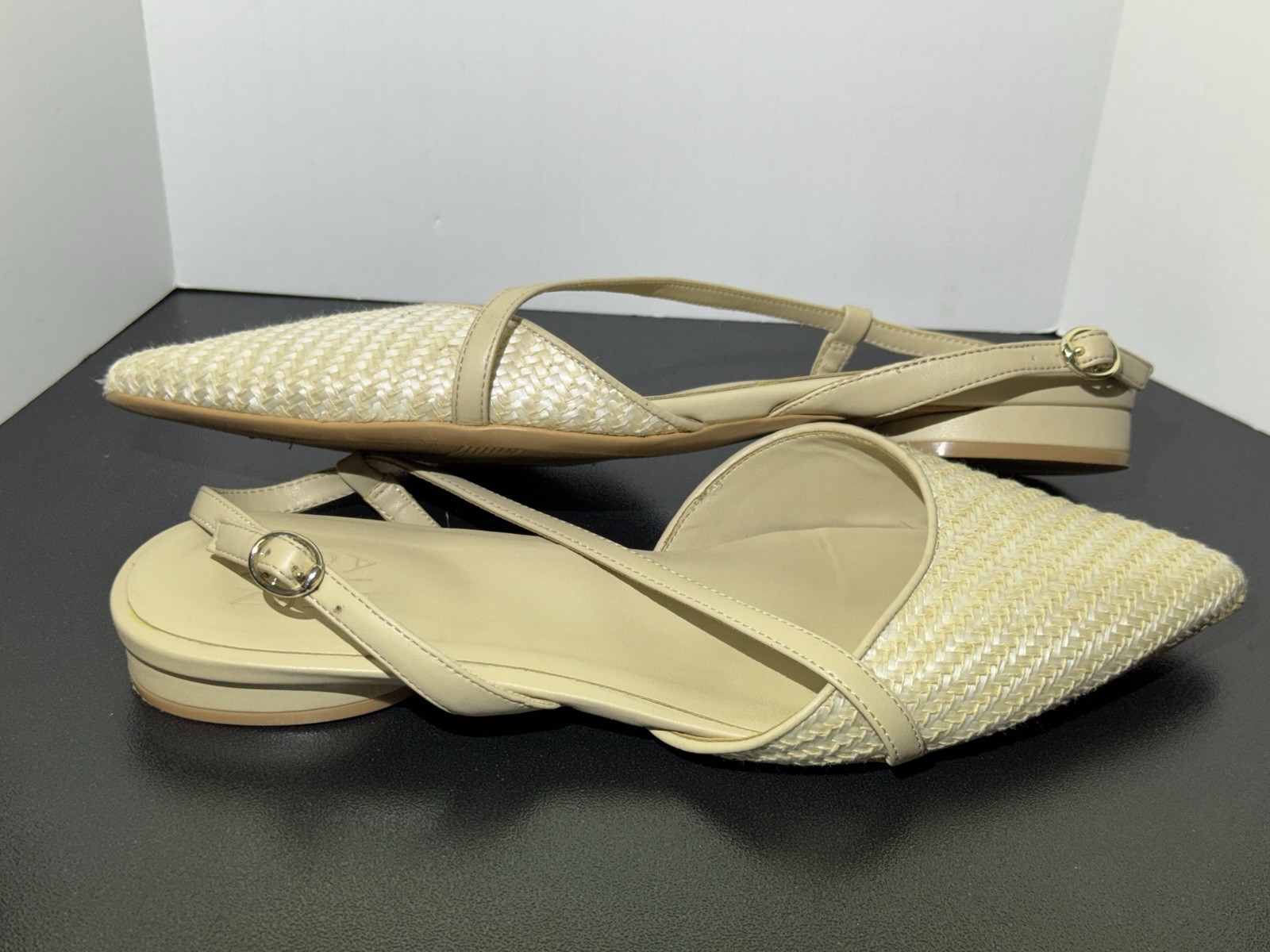 Naturalizer Hawaii 2 Opal Tan Straw Slingback Pointed Toe Flats Size 10W EUR 41