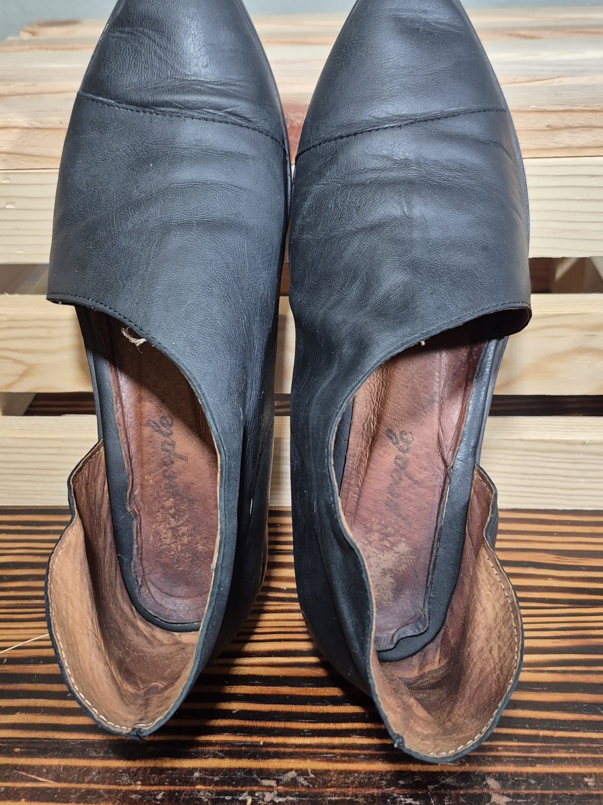 Free People Royale Flat Gray Black Leather Flats/booties Sz 7.5 US Spain 38