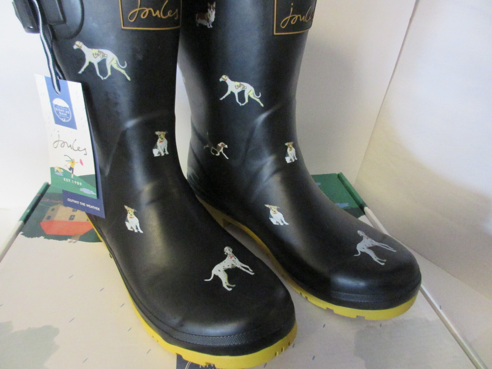 Joules Womens waterproof rain boots 214785 Molly Welly Black Dog