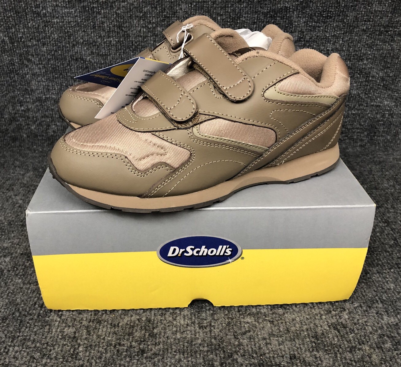 Dr Scholls Joggers Sneakers Athletic Tennis Shoes Women Left 8 W Right 7 W