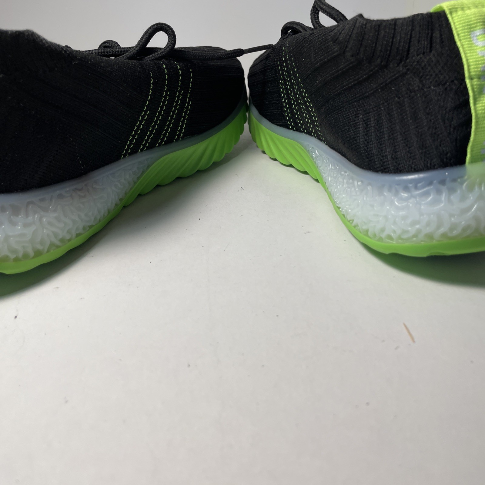 DANSKIN POSITIVE LOAFER SHOES SLIP-ON KNIT SNEAKERS BLACK LIME GREEN 9