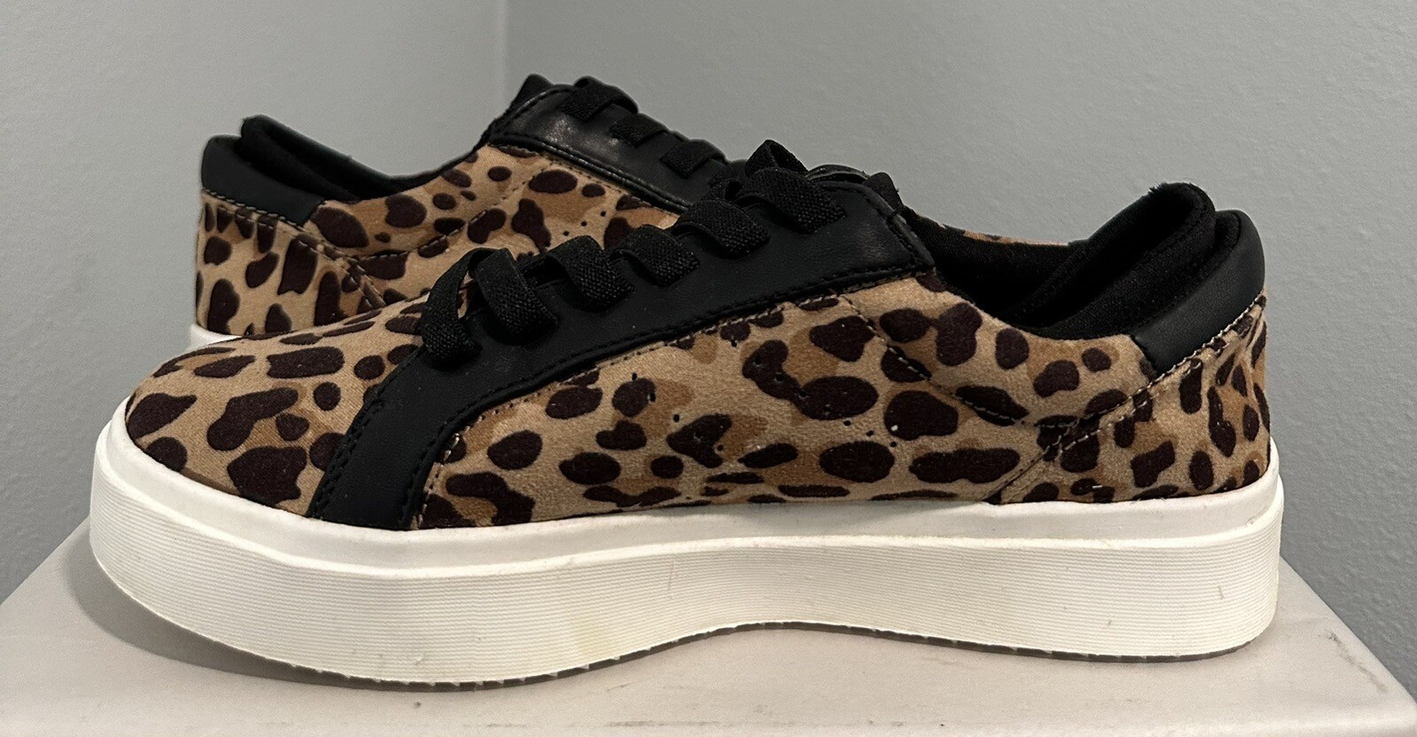 Dr Scholls Womens Wink Lace Leopard Print Shoes Size 6 & 6.5 See Description***