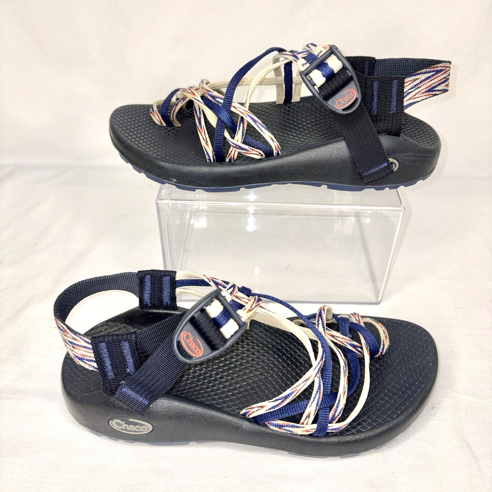 Chaco Classic Womens Sandals 6 US Red White Blue Beach Outdoor Strappy