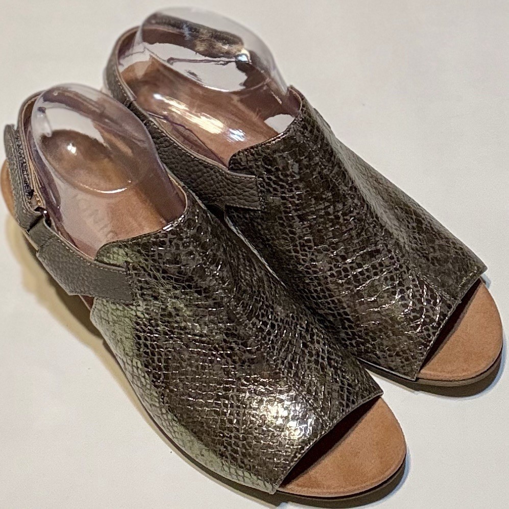 Vionic Tatiana Metallic Snake Print Cork Wedge Slingback Sandals US 9 UK 7