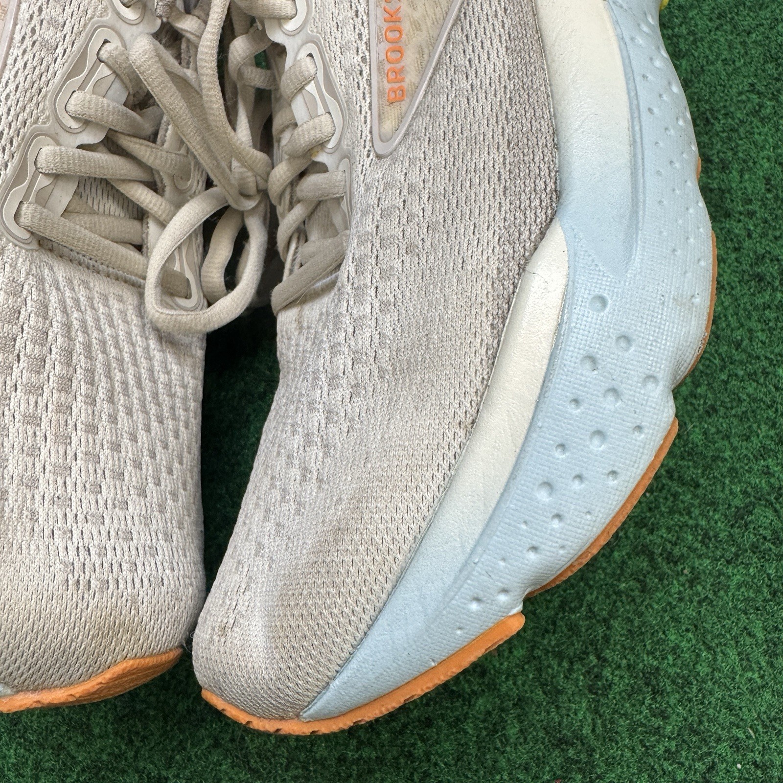Brooks Glycerin GTS 21 Womens Size 9 Medium B Coconut Aqua Autumn Sneakers