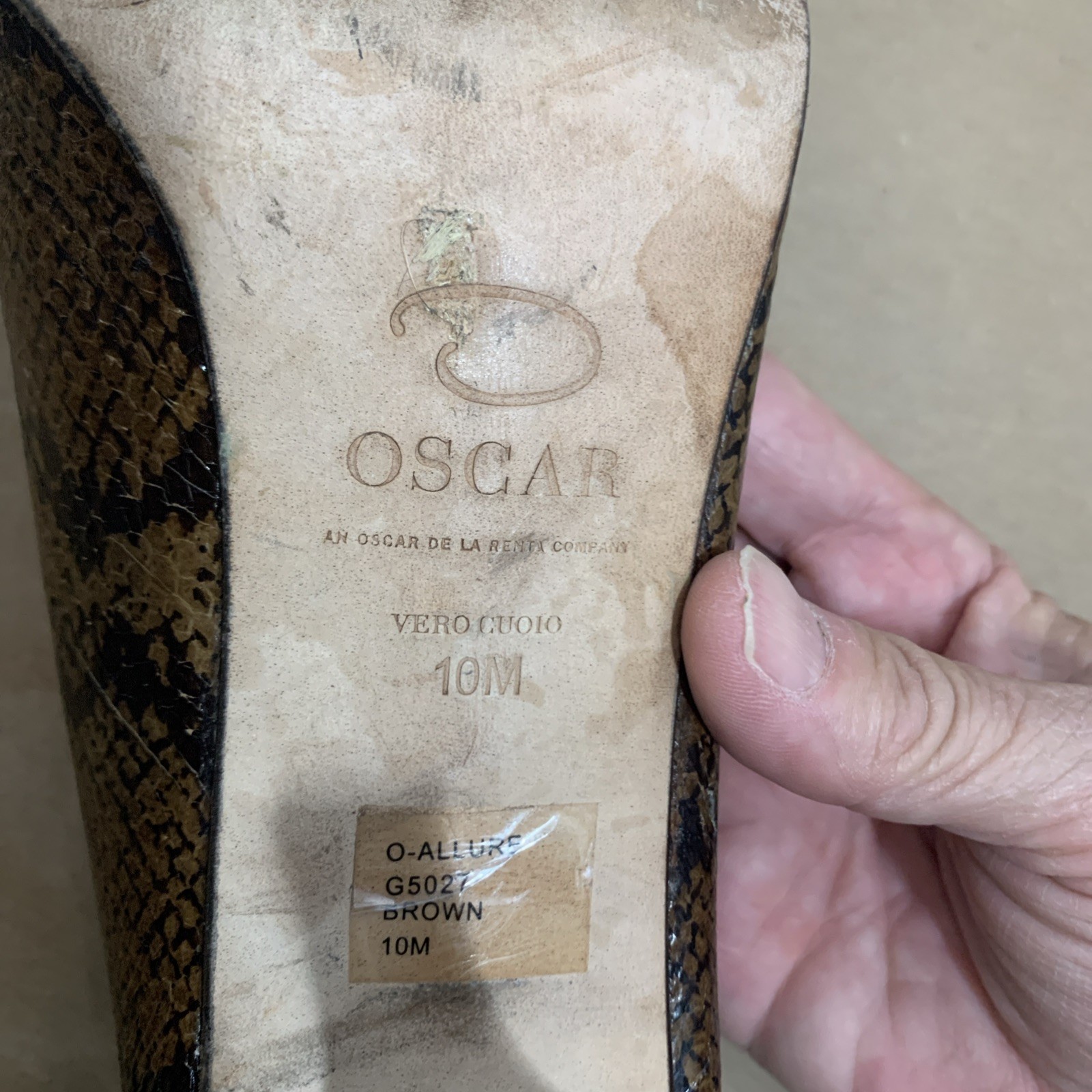 Oscar By Oscar de la Renta Embossed Snakeskin platform Peep Toe Heels Size 10M