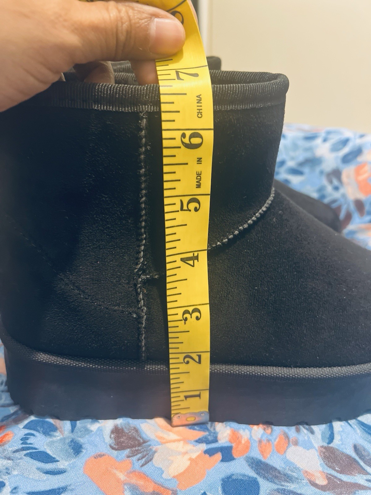 Unbrean Ankle Boots Women’s Size 6 Perfect for Fall Winter New No Box Black