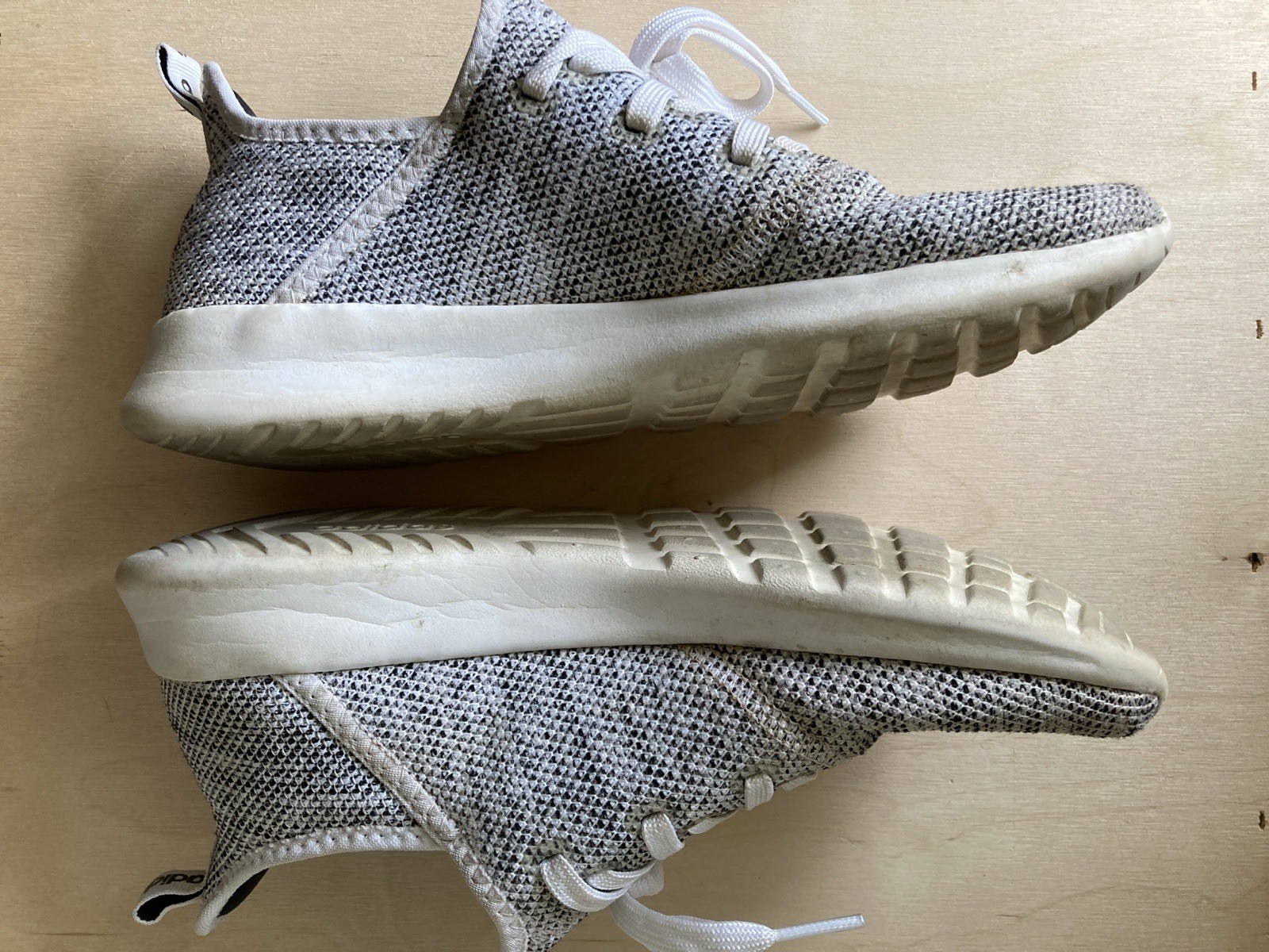Adidas Cloudfoam Pure Women’s Sneakers White and Gray Knit Size 8