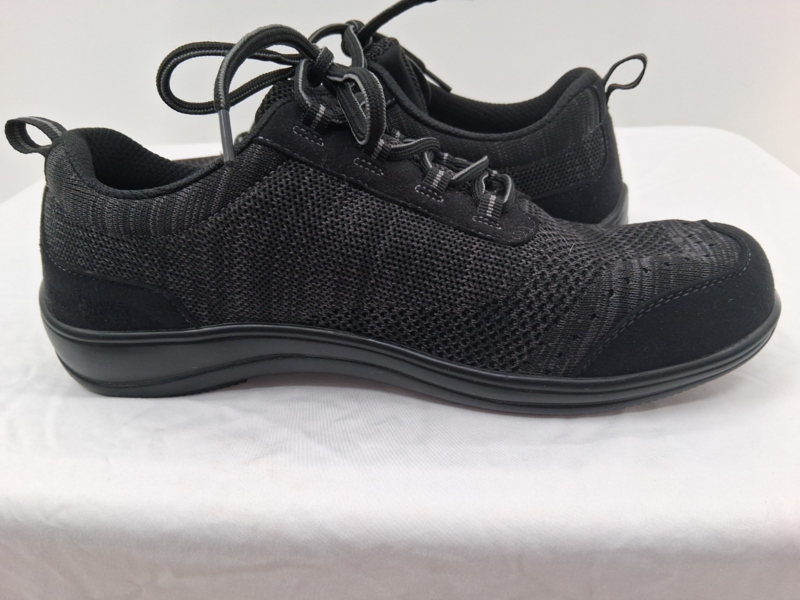 Orthofeet Shoes Women’s 11 D Black Low Top Lace Up Casual Comfort Walking