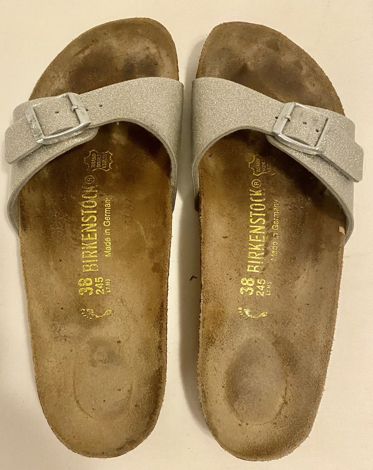 Birkenstock 38 Women’s Madrid Smooth Silver Glitter Slip On Sandals