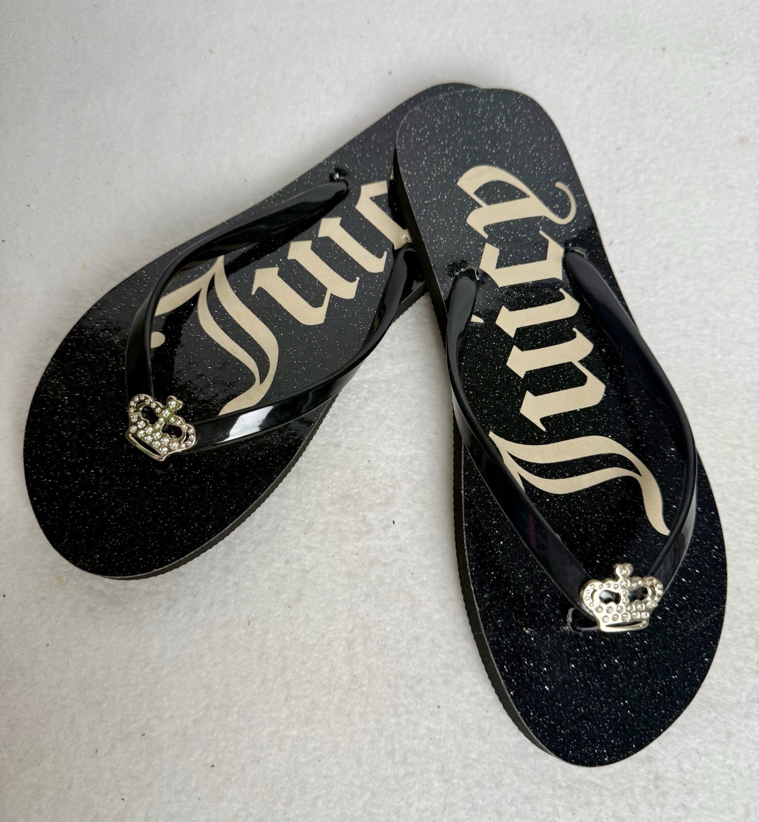 Juicy Couture Flip Flops Selene Sandals Black Gold Crown Metal Logo Size 8