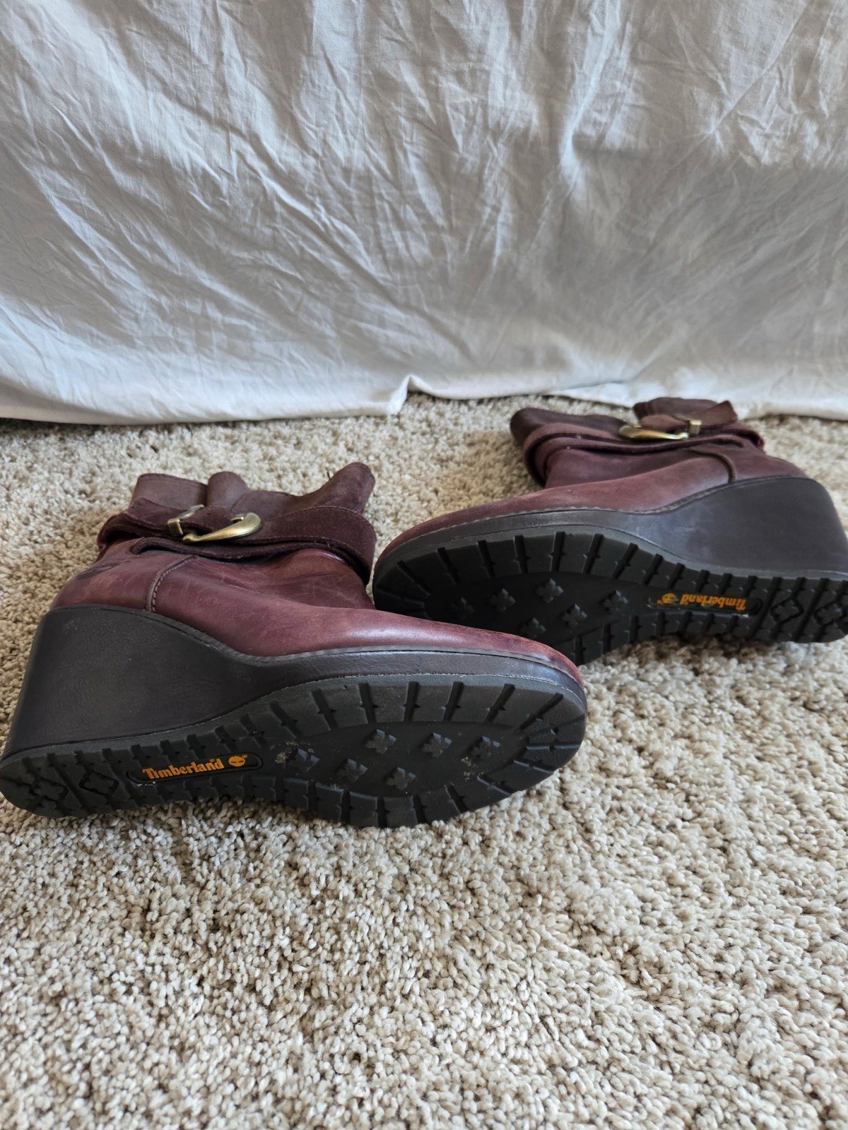 Timberland Women’s Brown Leather Ankle Bootie Wedge Buckle Round Toe