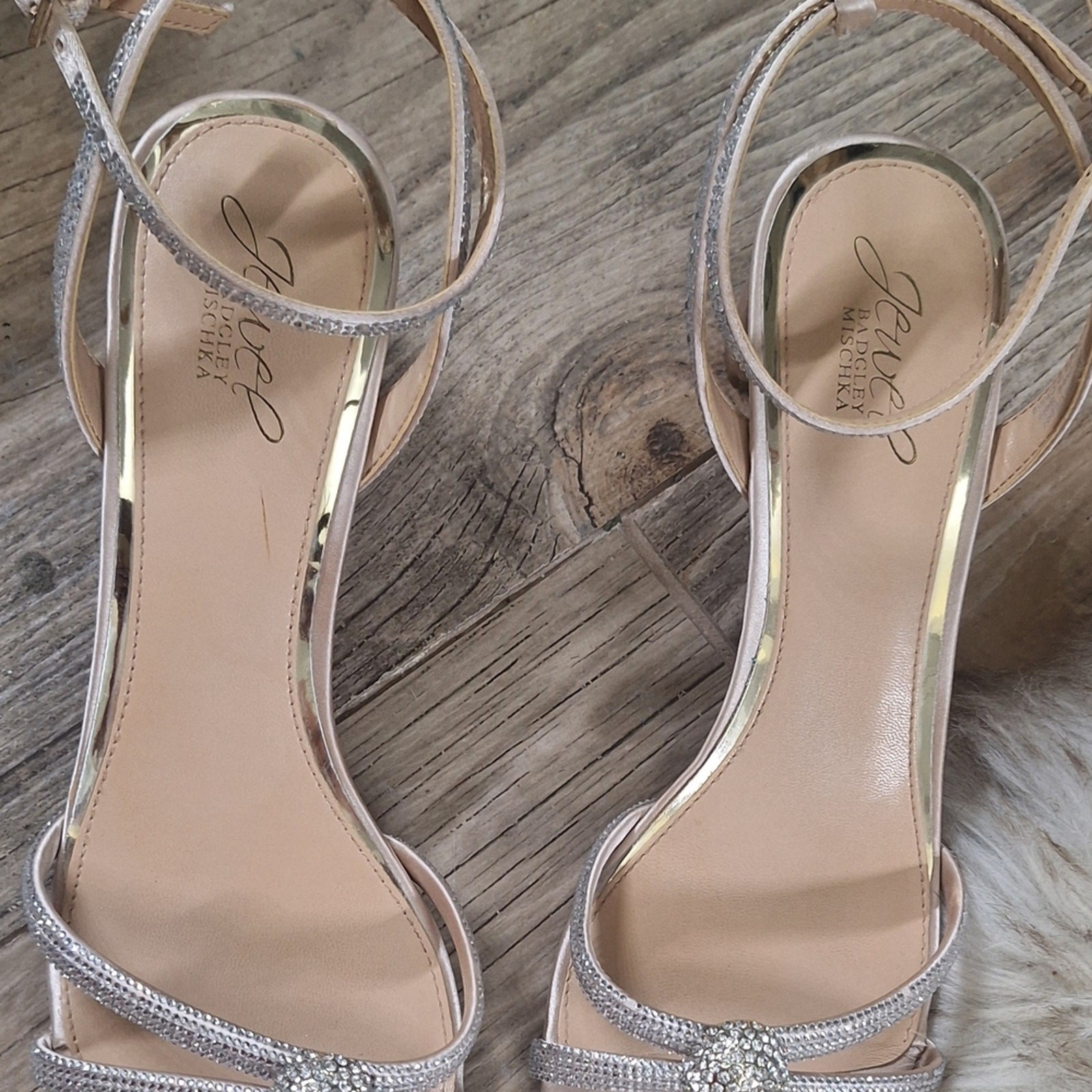 Badgley Mischka Blush Satin Rhinestone Strappy Block Heel Size 10 Sandals