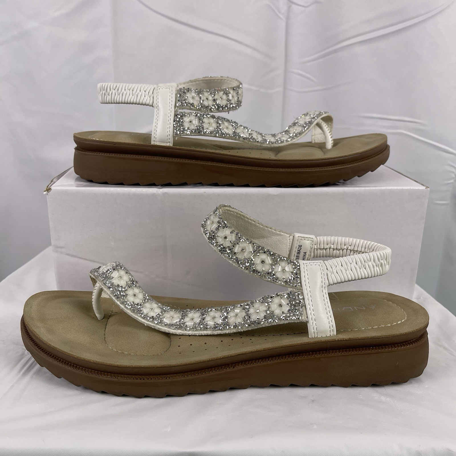 Andiamo Women Sandals 8M White Beaded Rhinestone Slingback Comfort Flat