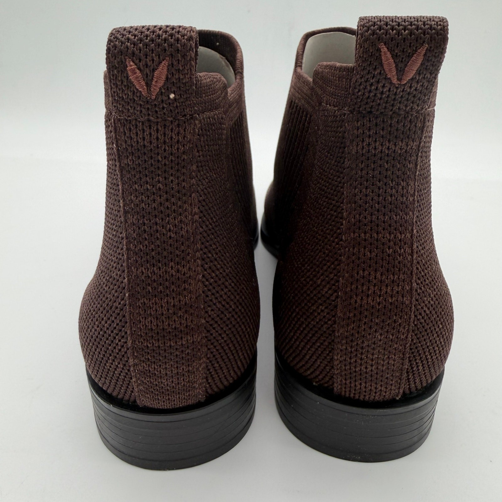 Vivaia Ryan Pro SlipOn Water RPT Elegant Chelsea Comfort Boot Dark Chocolate 8.5