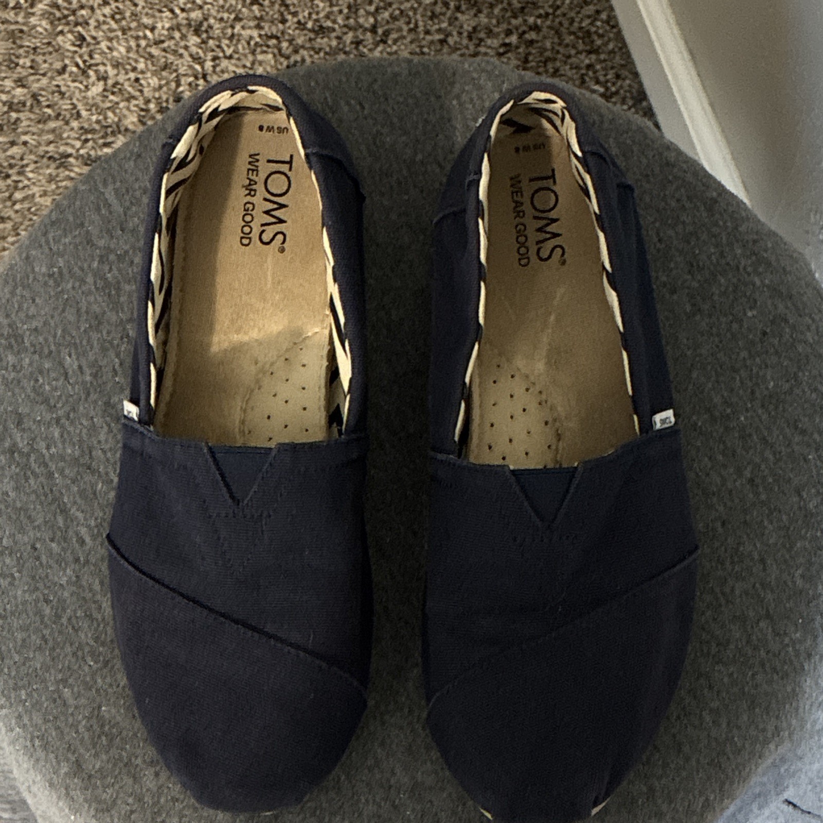TOMS Women’s Blue Canvas Slip-On Flats US 8 Chevron Lined Round Toe Logo