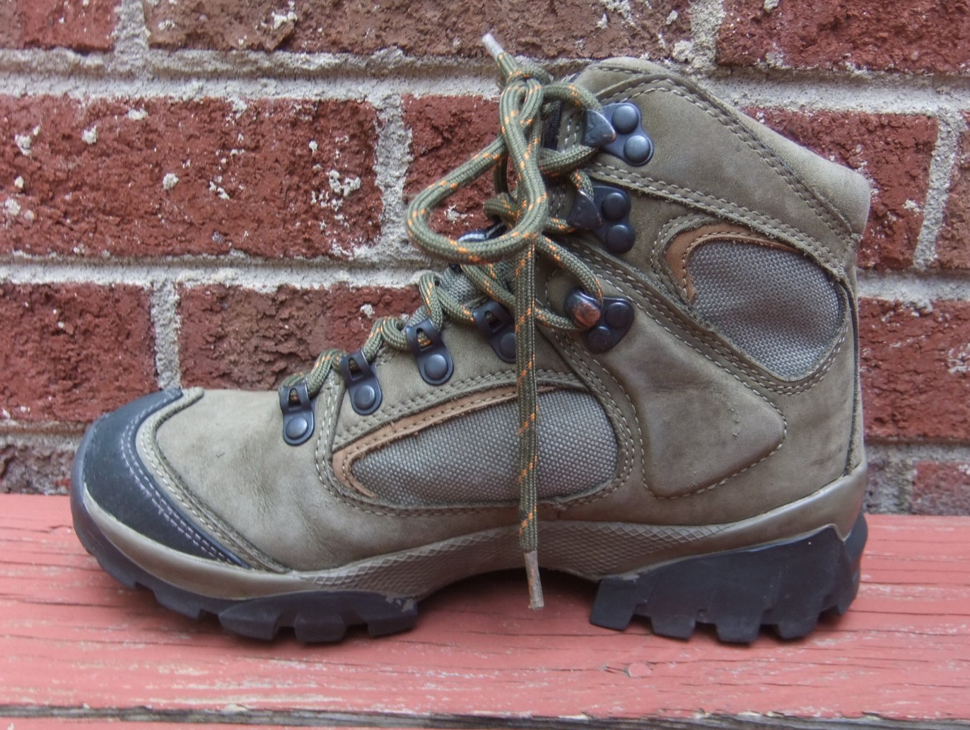 REI GORE-TEX MONARH IV Lichen Women’s Size 6 Khaki Leather Outdoor Hiking Boots