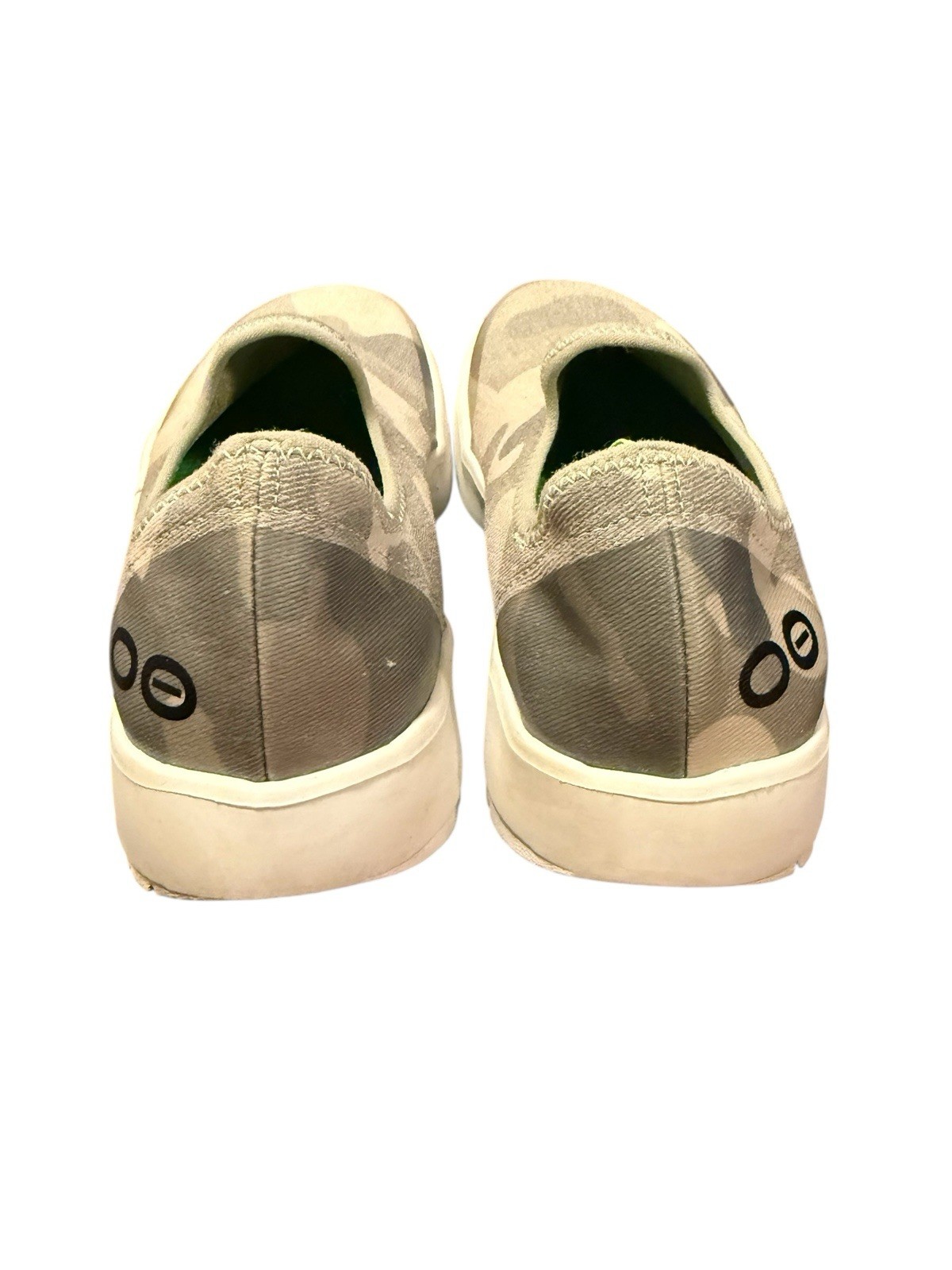 OOFOS OOmg eeZee Low Camo Canvas Slip On Casual Recovery Shoes Women’s Size 6