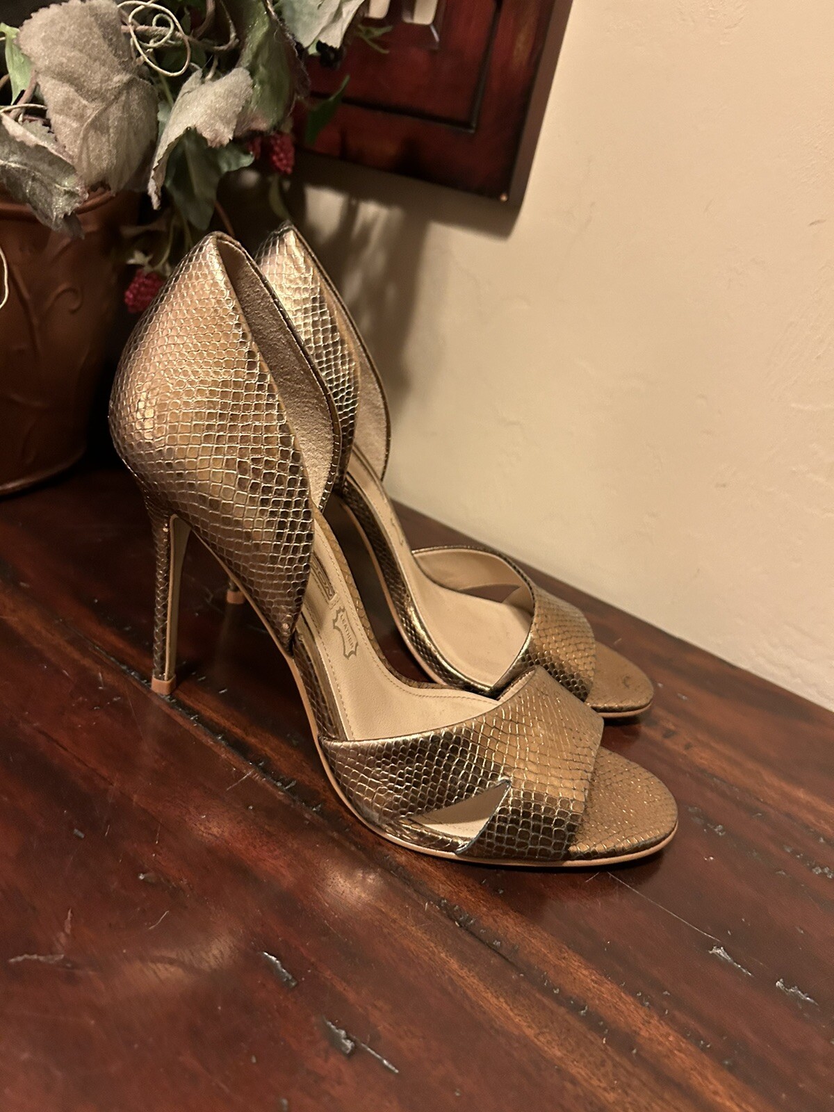 Buffalo London Heels~Metallic Bronze Stiletto Shoes~4.25 heel~Leather~EU 39 US 8