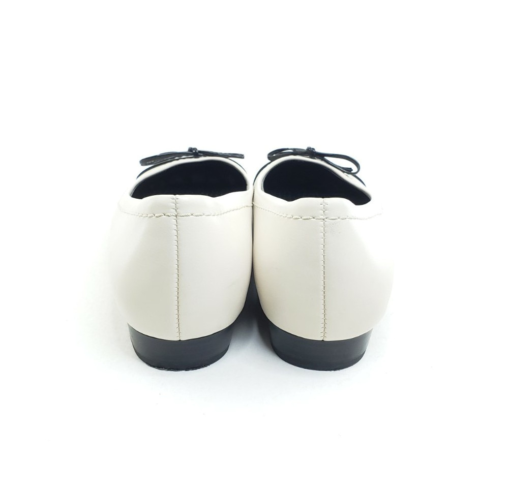 Ara Womens Ballet Flats White Black Patent Leather Cap Toe Bow Size 8