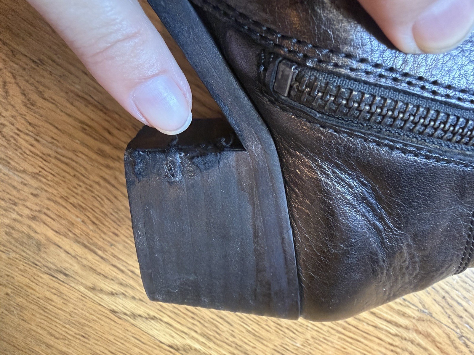 Frye Women’s Short Leather Booties Black-Size: 7.5M Block Heel Zip Up