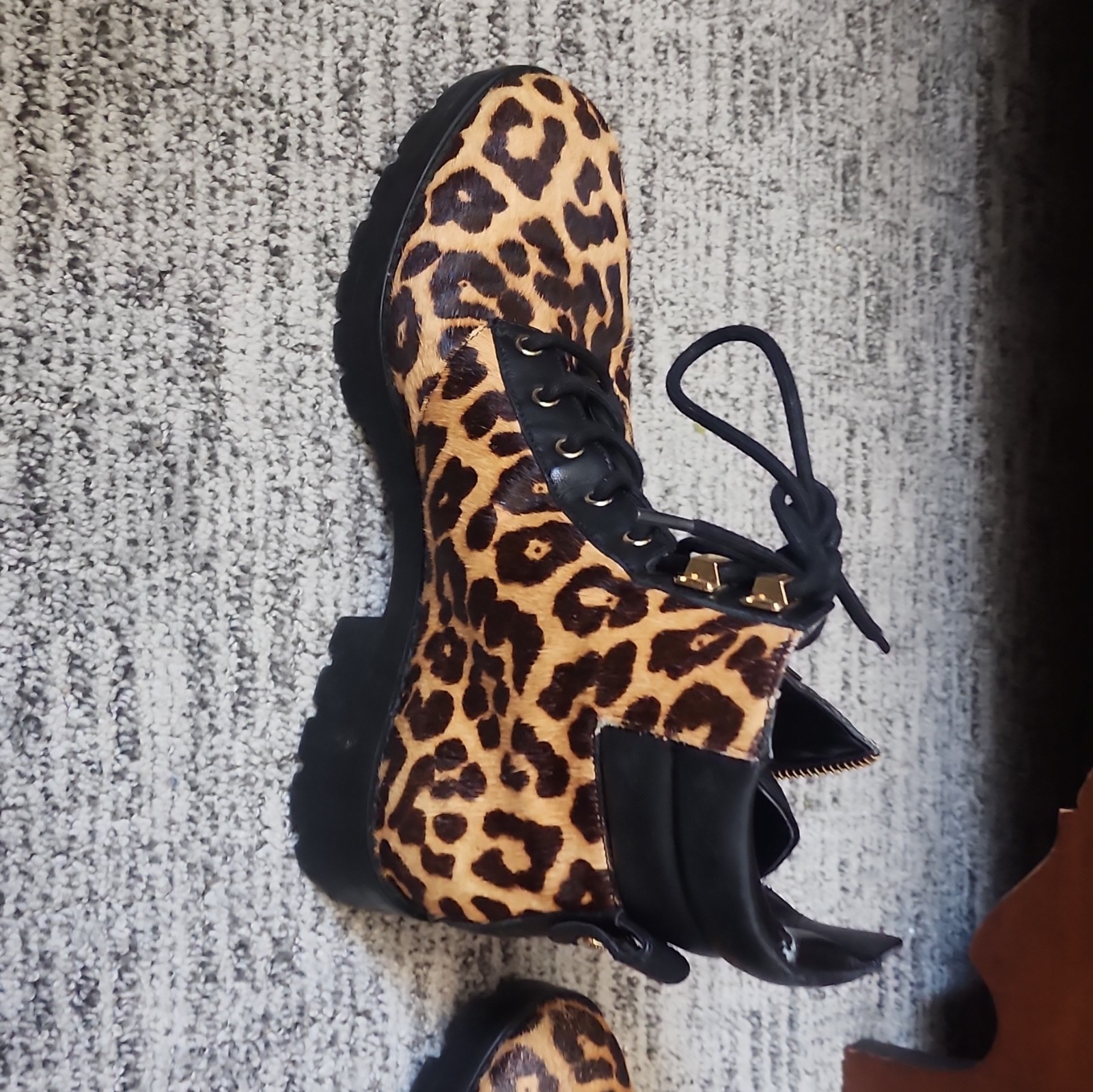 Michael Kors Animal Print Lace-Up Ankle Combat Boots Zipper Lug Sole 7.5M