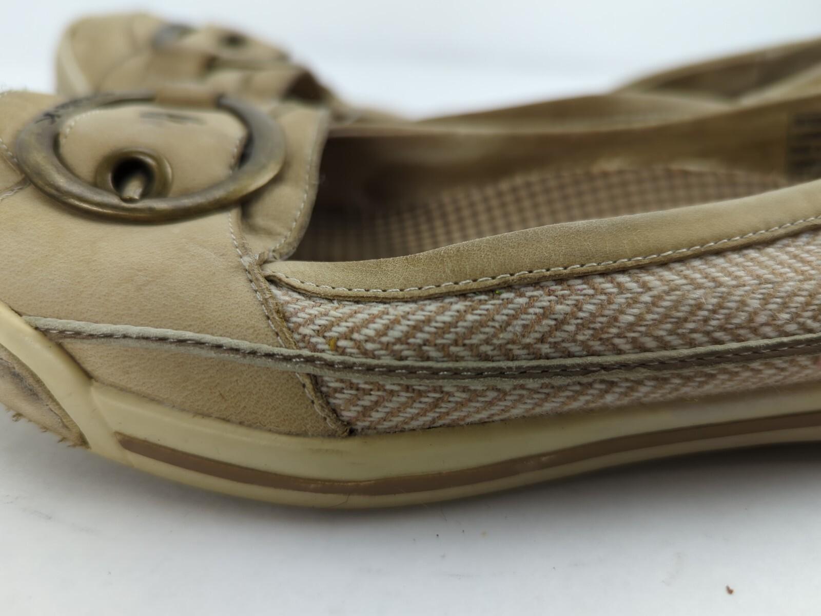 Michelle K Tan Slip on Flats Shoes Size 9.5
