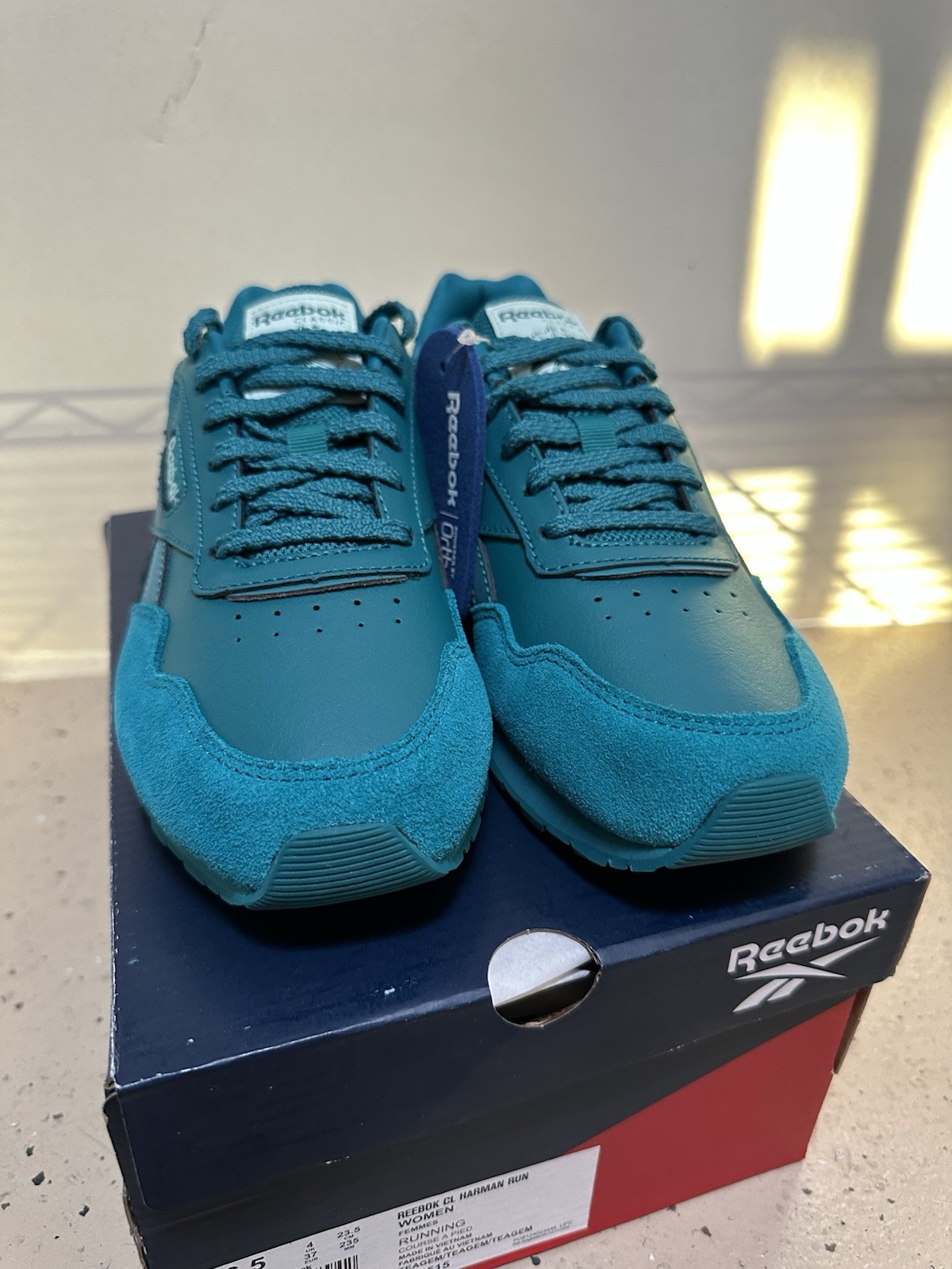 Reebok Women Classic Harman Run Turquoise EH2515 Size 8