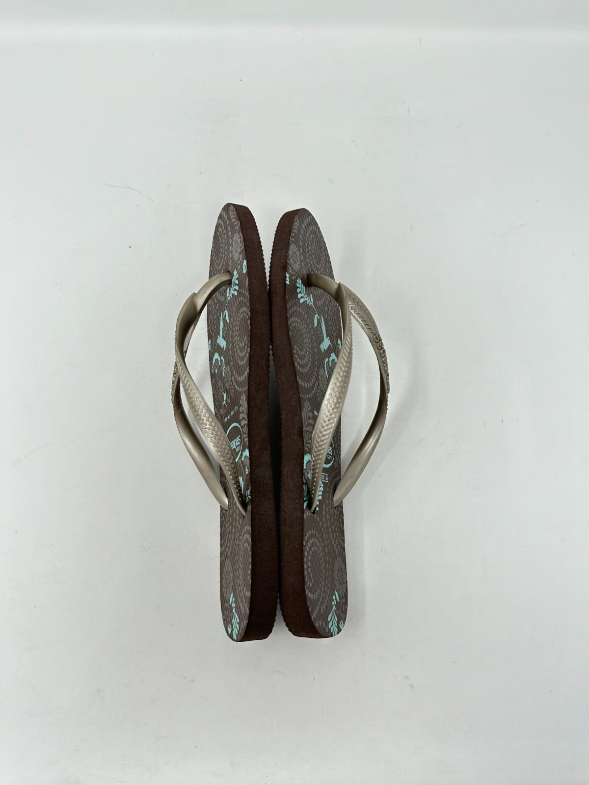 Havaianas‎ 4/5 brown, blue flowers flip flops