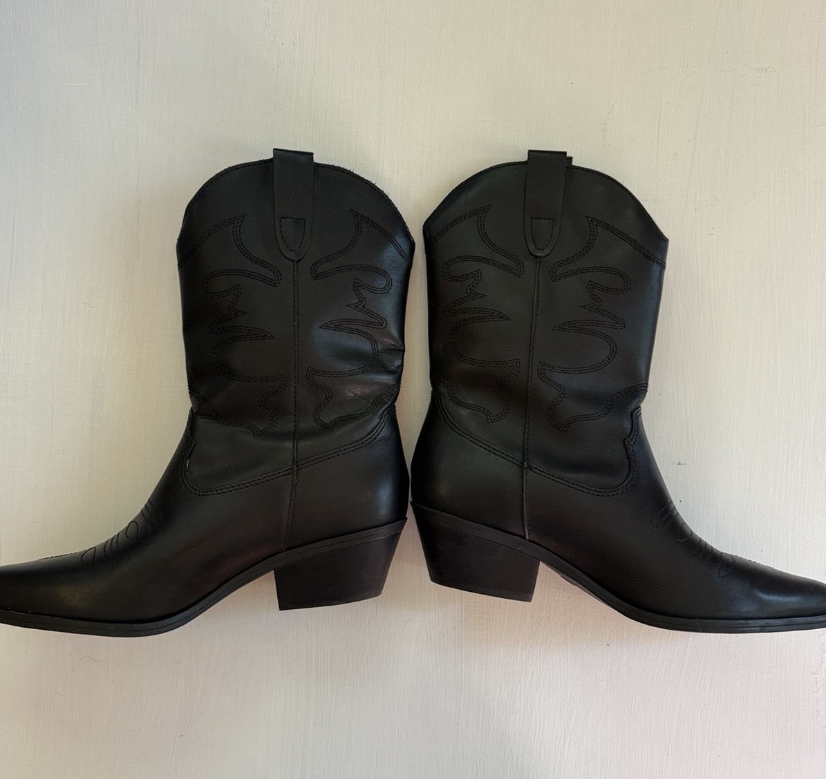 NEW Steve Madden Women’s Western Boots Black Leather Size 9 Made In Brazil